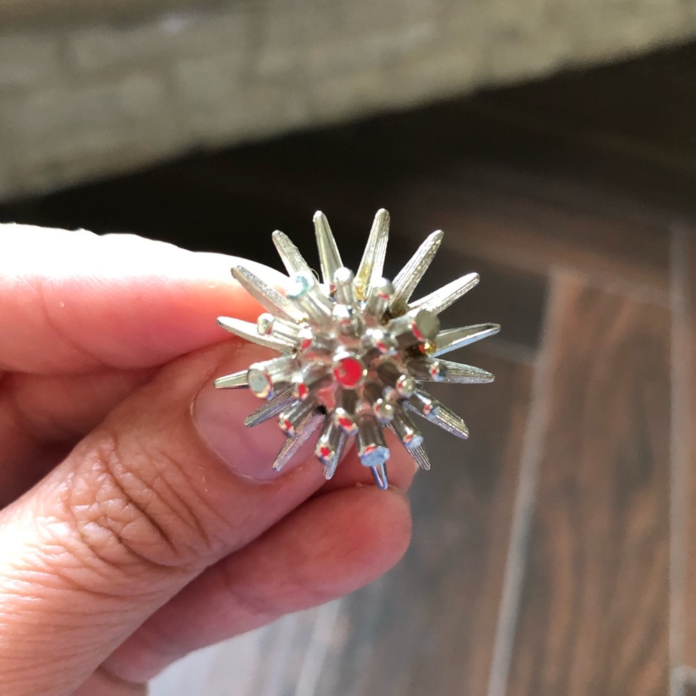 Vintage Silver Tone Sputnik Starburst Clip On Earrings